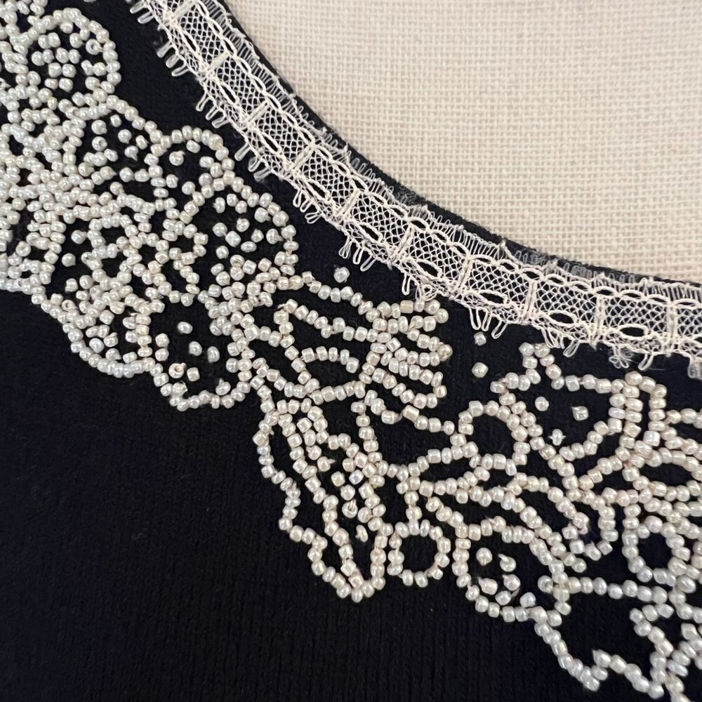Anne Klein Lace Sweater, Size small - Picture 2 of 5